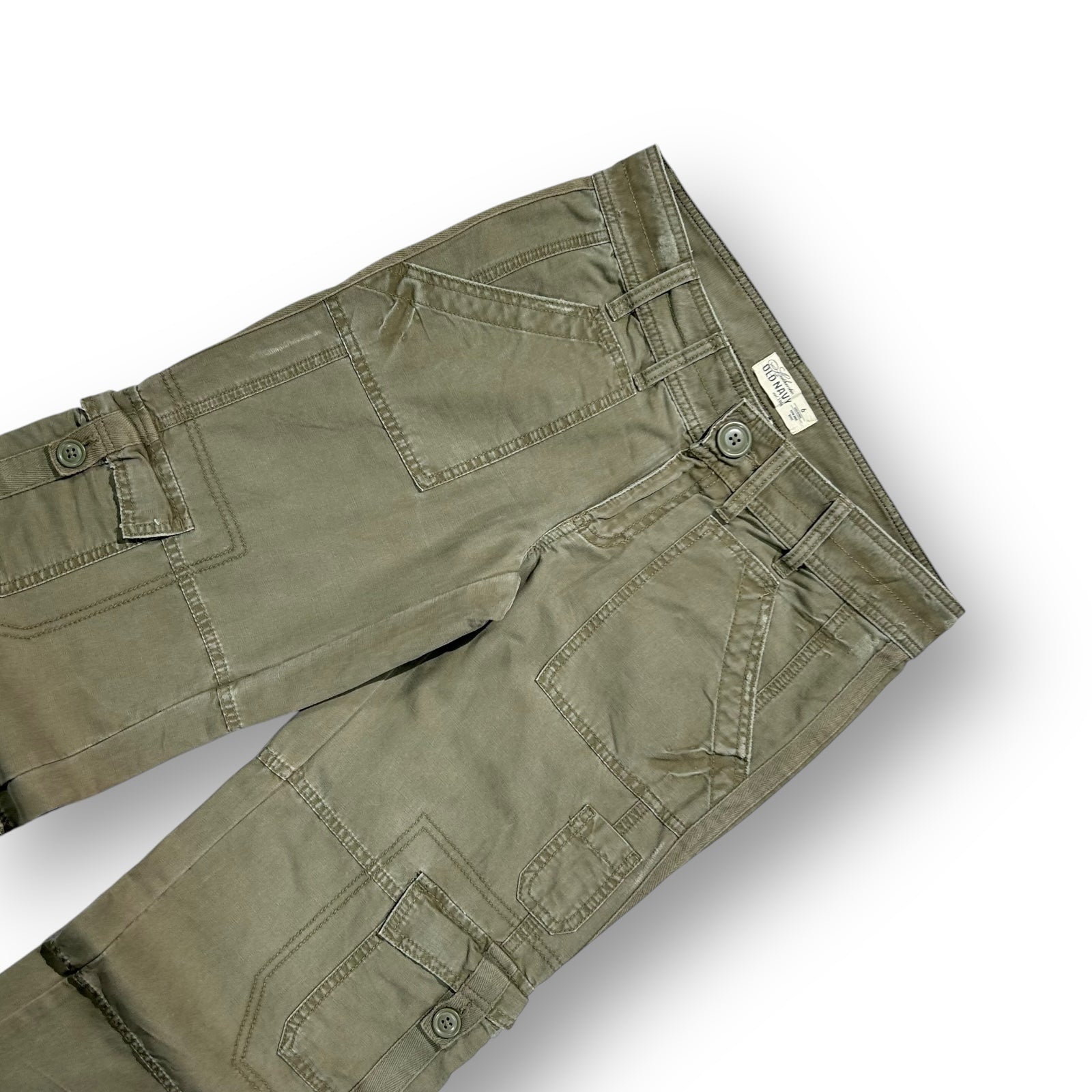 Old Navy Women's Cargo Pants 32