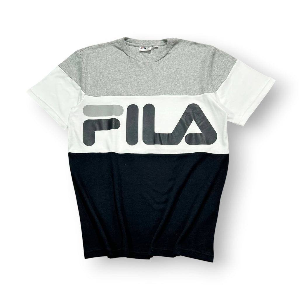 Fila T-Shirt Small