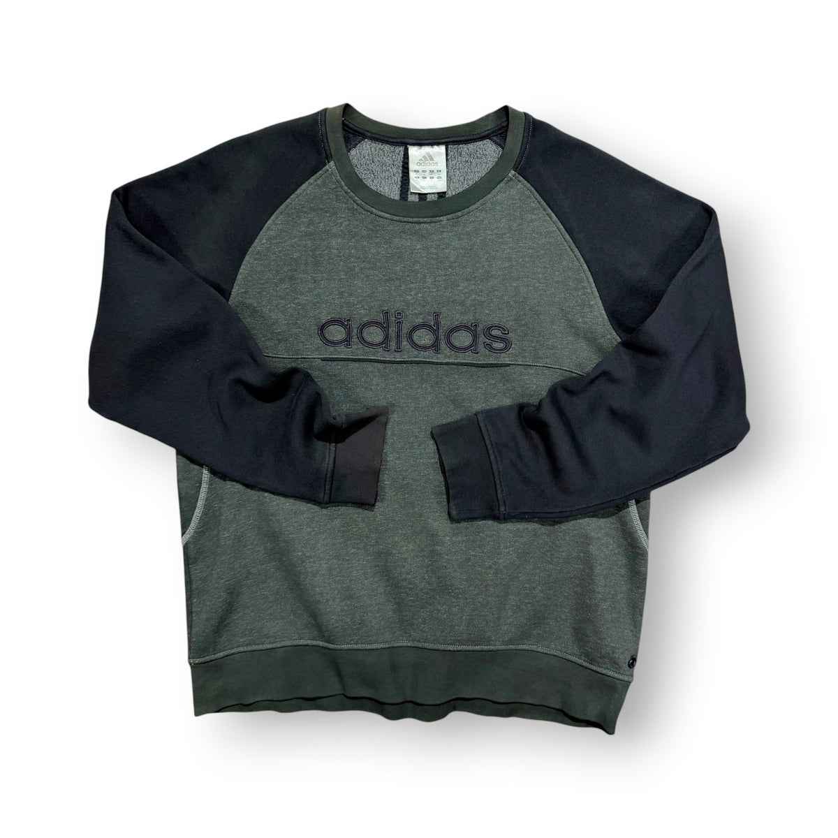 Adidas Sweatshirt Medium