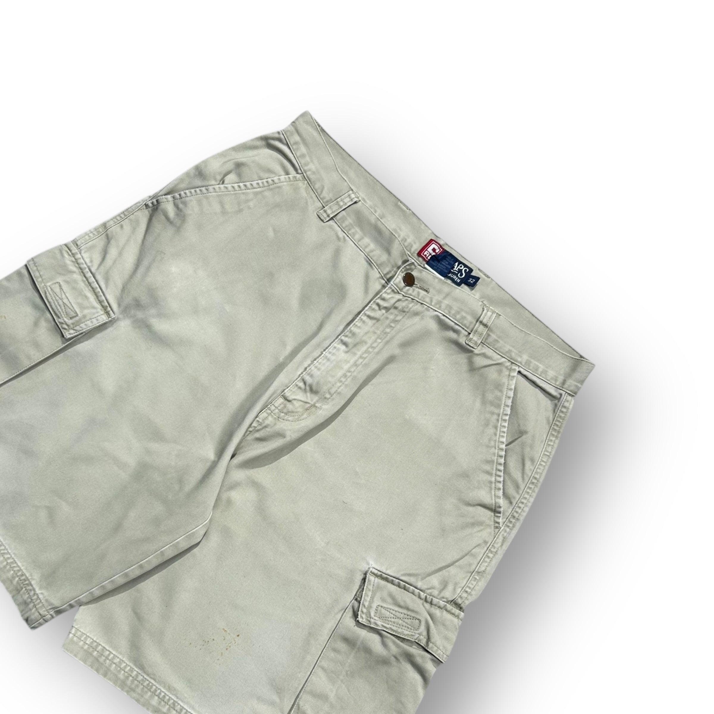 Chaps Cargo Shorts 32