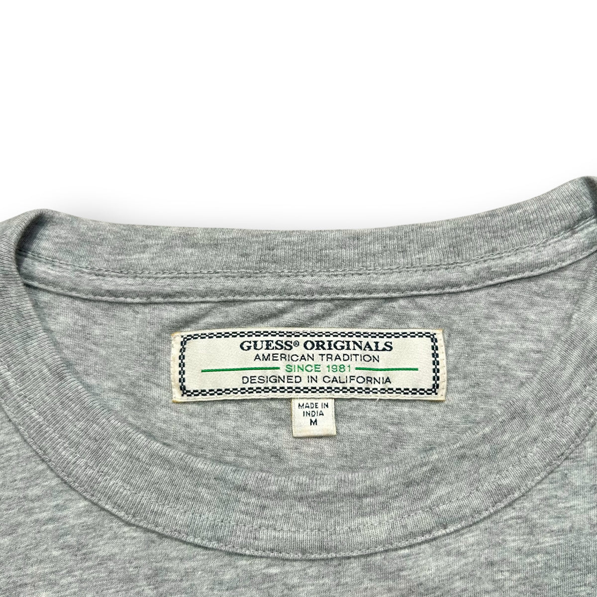 Guess Logo T-shirt Medium