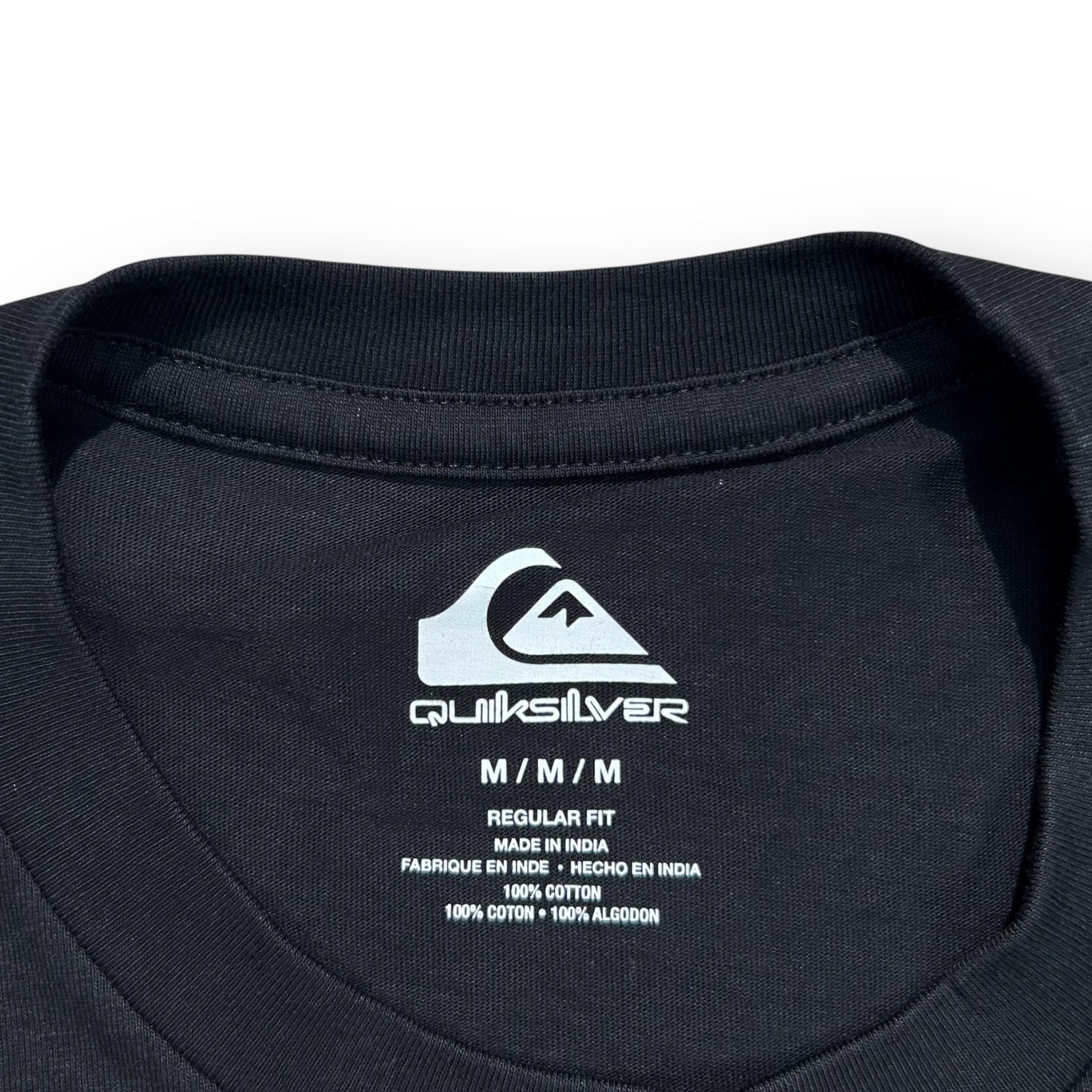 Quiksilver T-shirt Medium