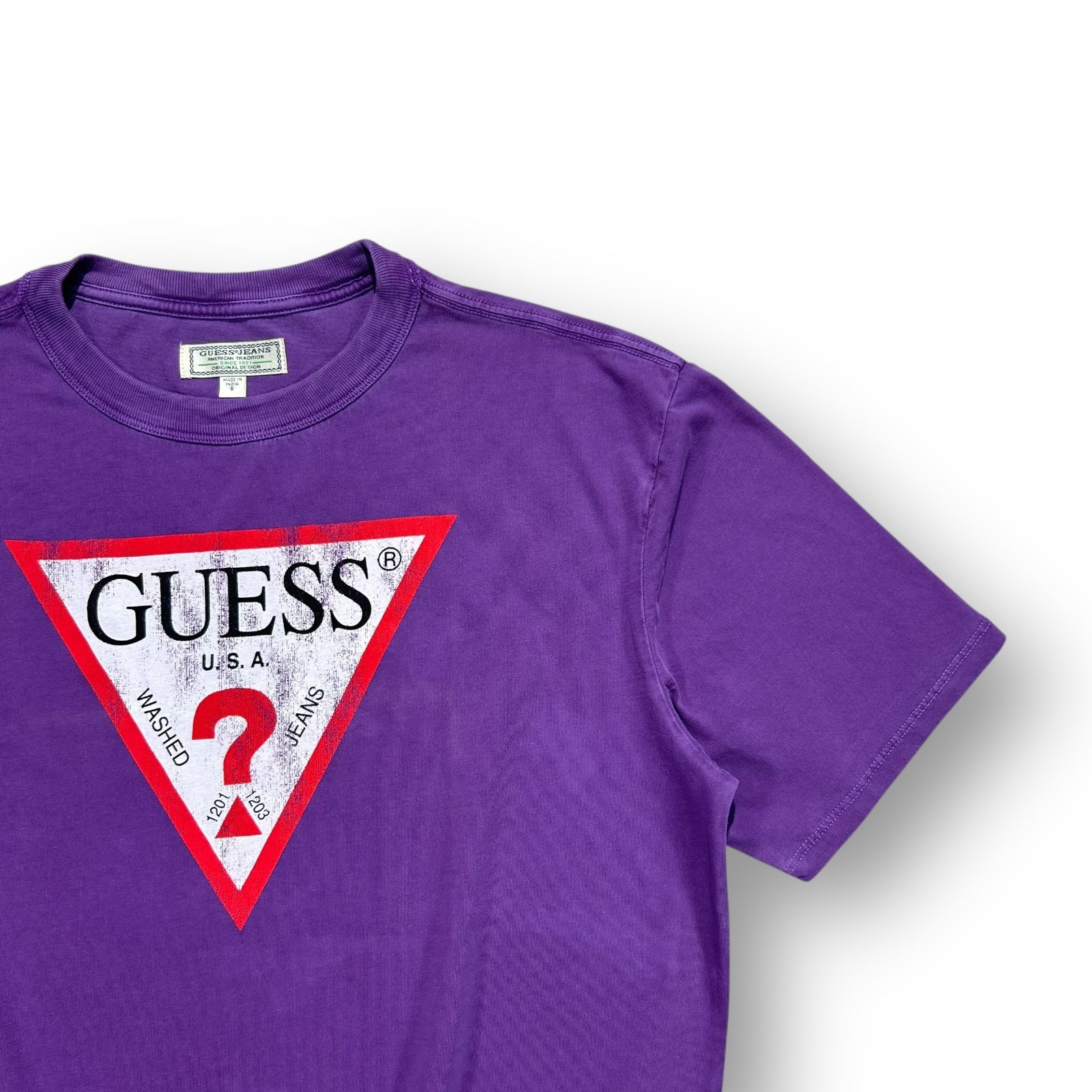 Guess T-shirt Small