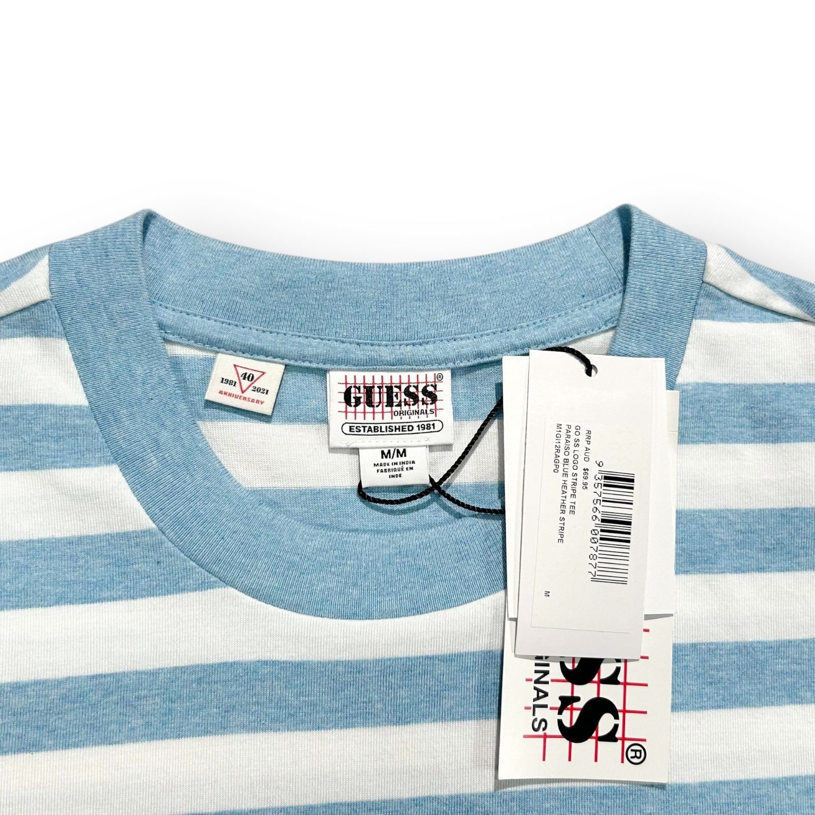 Guess T-shirt Medium