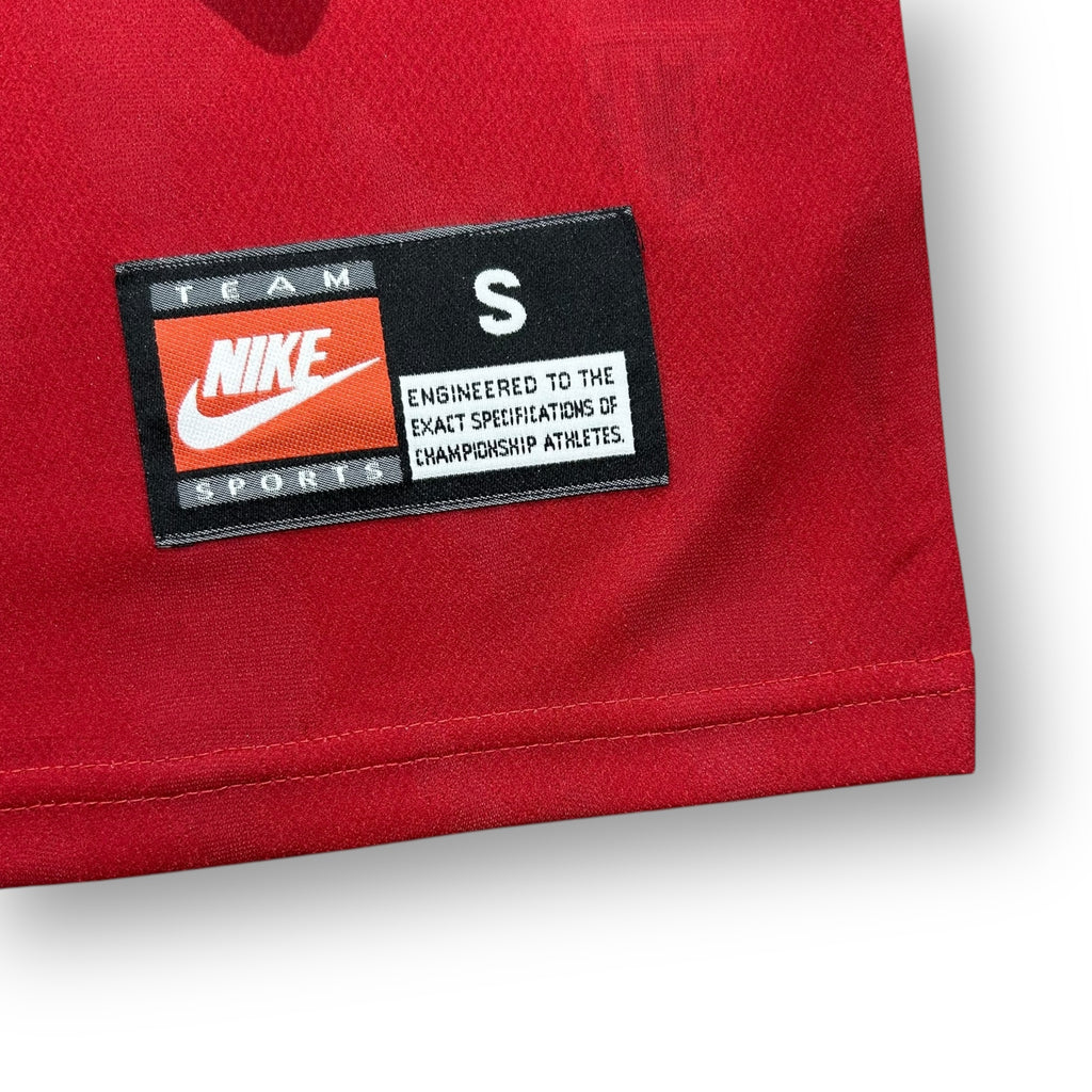 Nike 90s Football T-Shirt Small
