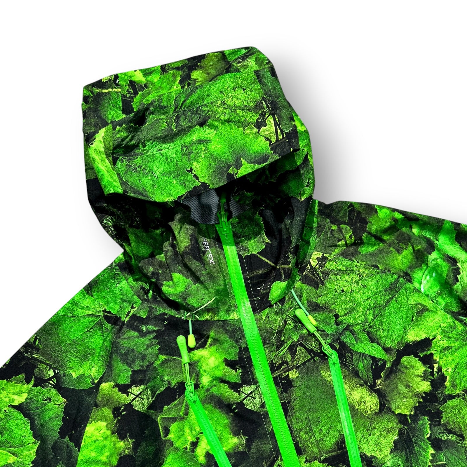 Palace Pertex 3L Armor Jacket Leaf Print