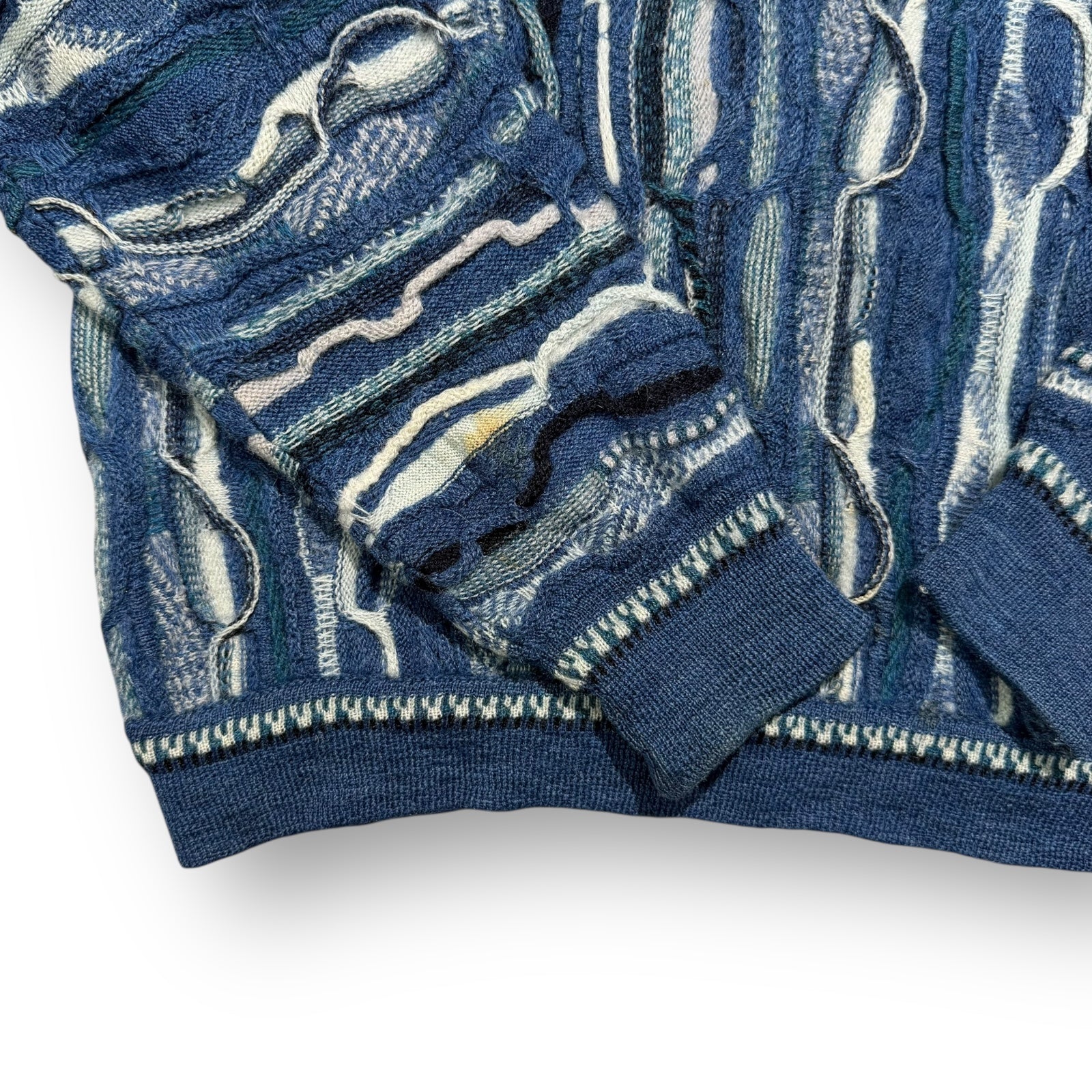Coogi Style Jumper Small