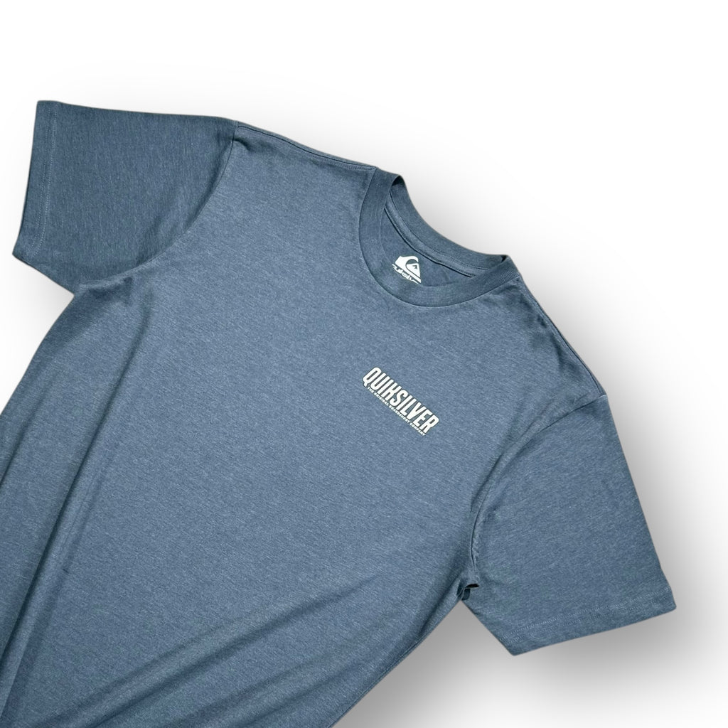 Quiksilver T-shirt Large