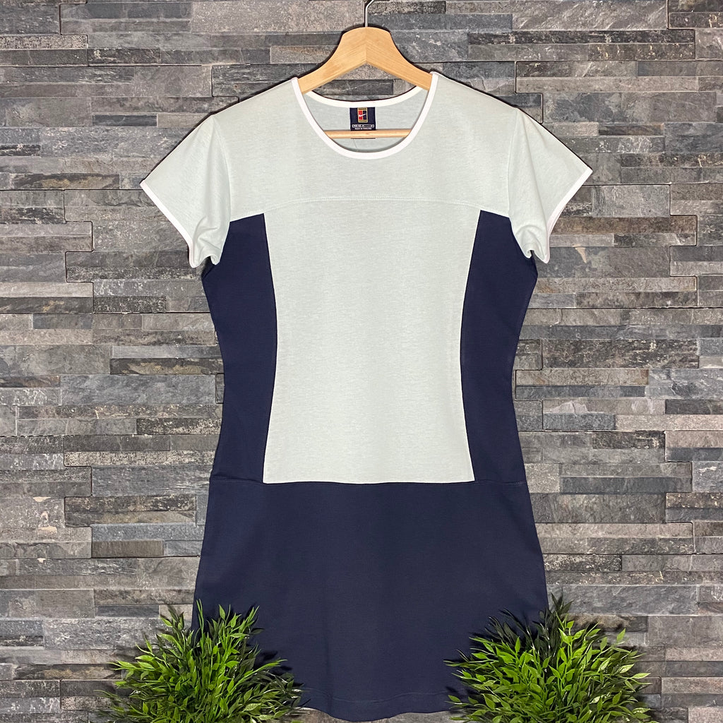 Nike Dress Medium