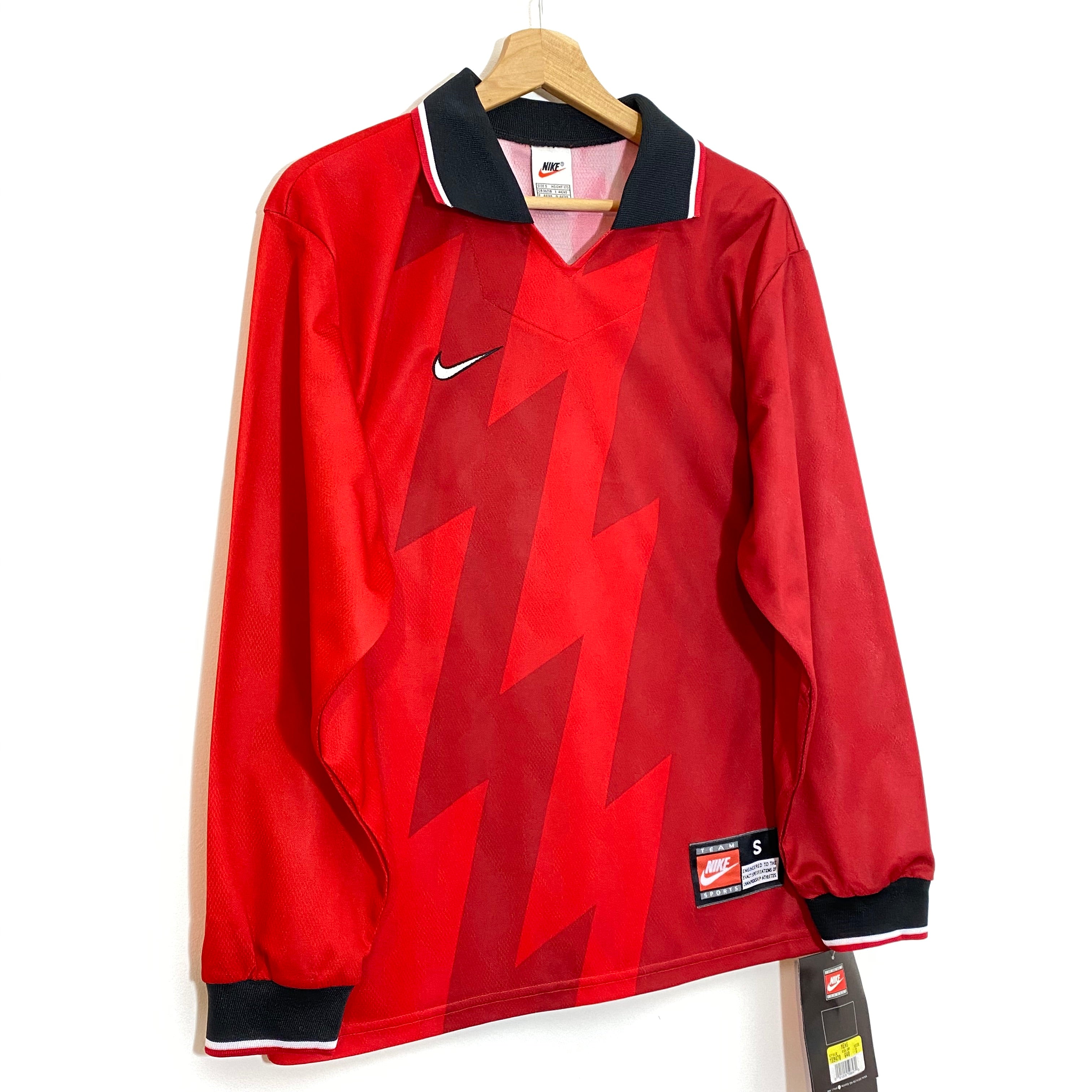 Nike 90s Football T-Shirt Small