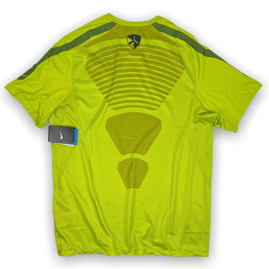 Nike T-shirt Large